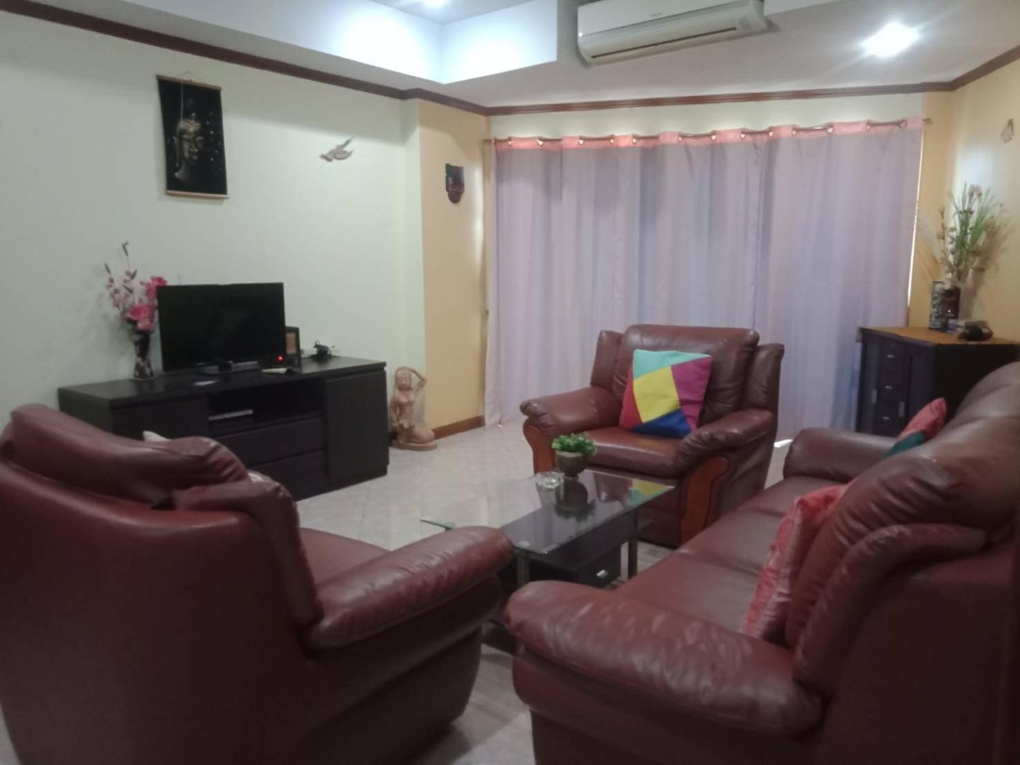 View Talay 2 Suite Apartments Jomtien Beach Esterno foto